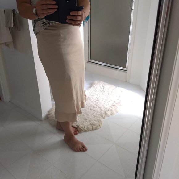 vintage 80s cream midi below the knee half slip - Picture 6 of 10